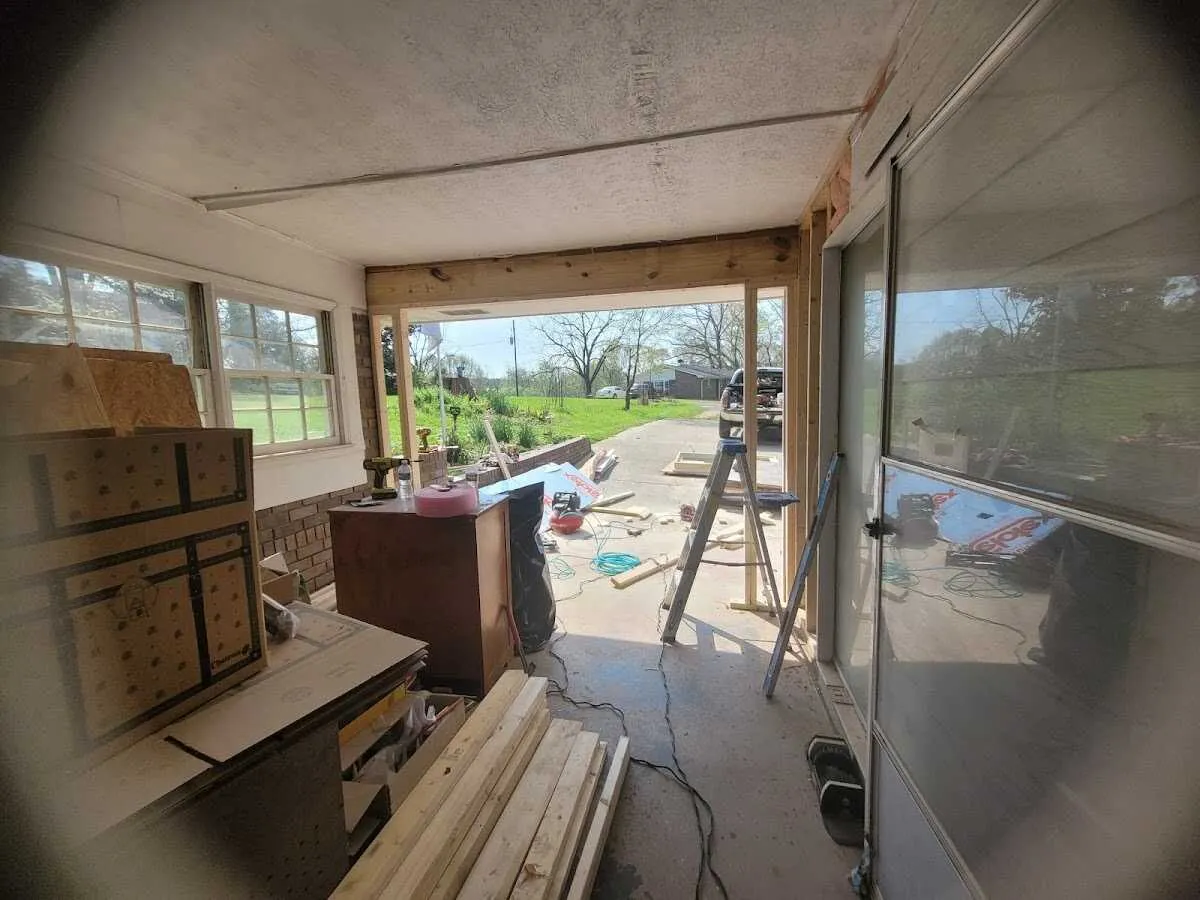 Air movers and dehumidifier for Water Mitigation Services in Mustang